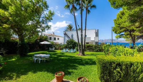 Villa with Sea View