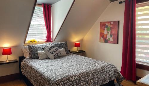 Queen Room