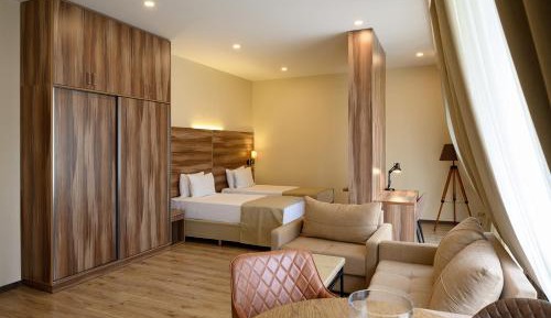 Superior Suite