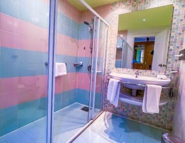 Standard Double Room with Pool and Sea View 