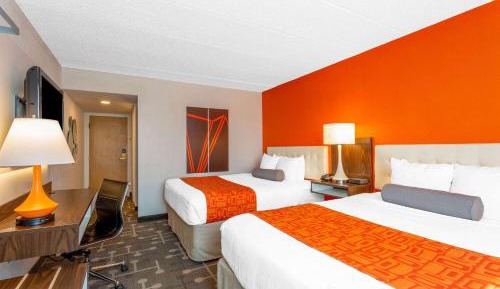 Queen Room with Two Queen Beds - Non-Smoking