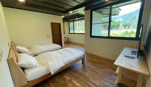 Double Room with Mountain View