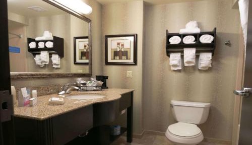 Room with Two Queen Beds - Non-Smoking