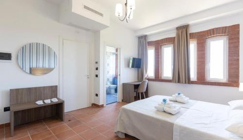 Classic Triple Room