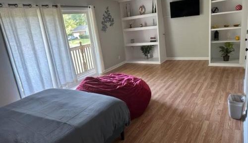 One-Bedroom House