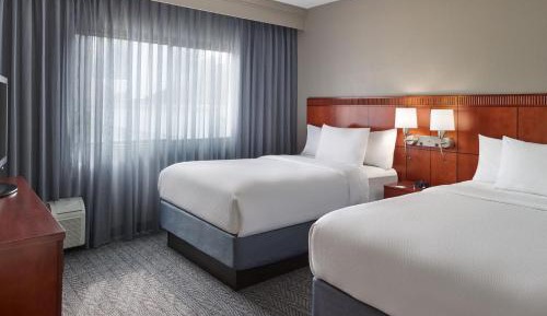 1 Bedroom 2 room Suite, 2 Double, Sofa bed
