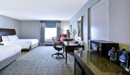 Queen Room with Two Queen Beds - Mobility Access