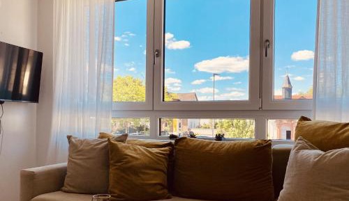 One-Bedroom Apartment with Balcony