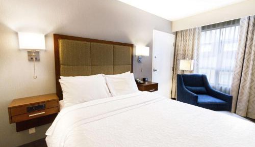Queen Room - Disability Access/Non-Smoking
