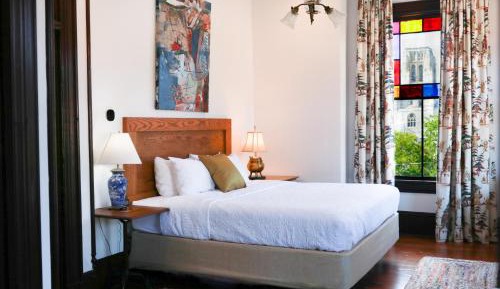 Double Room with Private Bathroom