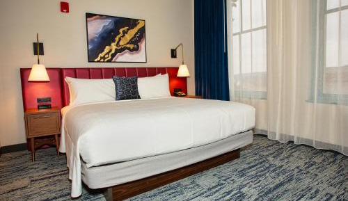 King Room with Sofa Bed