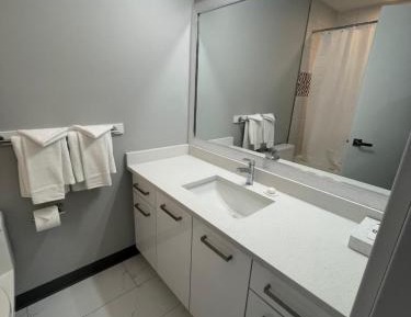 Deluxe Family Suite