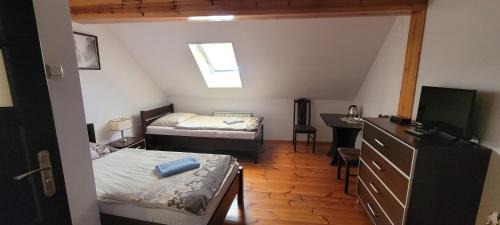 Large Twin Room