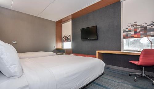 Aloft, Guest room, 2 Queen