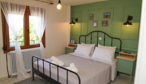 Classic Quadruple Room
