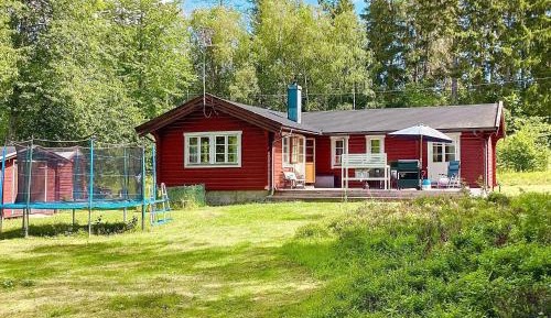 Two-Bedroom Holiday Home
