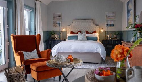Junior Suite with Garden View