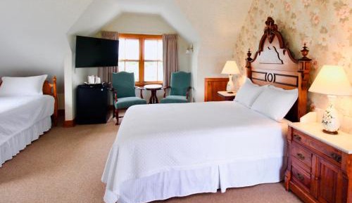 Queen Room with Sea View