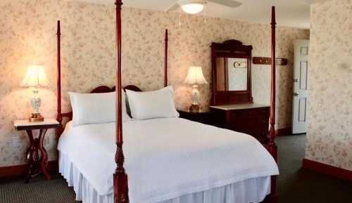 Queen Room - Disability Access