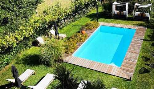 Queen Room with Pool View