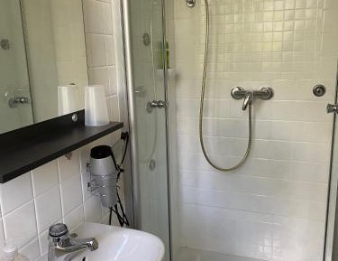 Single Room with Private External Bathroom