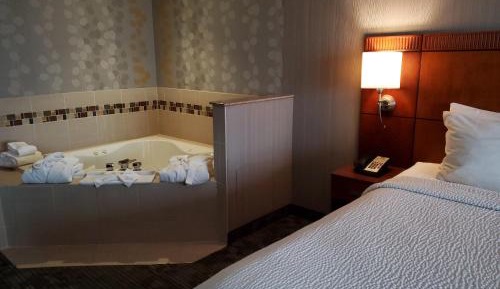 King Room with Sofa Bed and Spa Bath
