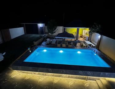 One-Bedroom Villa