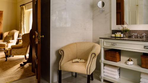 Junior Suite with Garden View