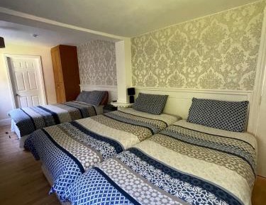 Standard Family Room