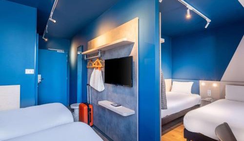Family Room with One Double Bed and Three Single Beds