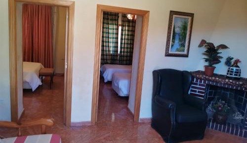 Quadruple Room with Private Bathroom