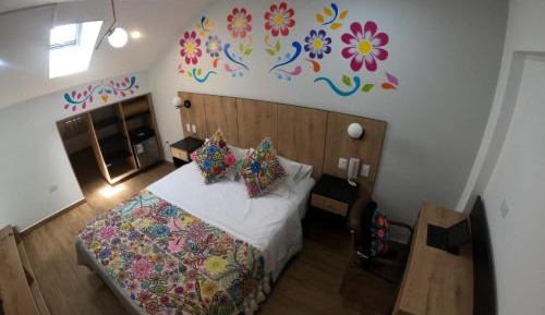 Standard Queen Room