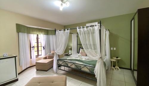 King Suite with Spa Bath