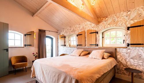 King Room with Garden View