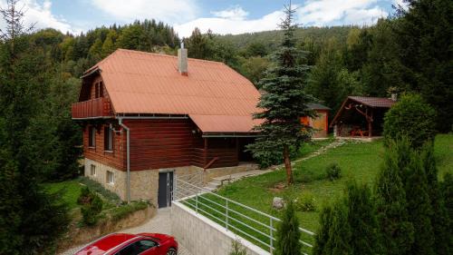 Six-Bedroom House