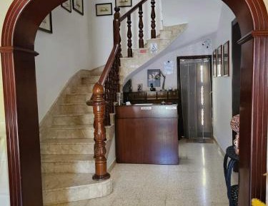 Standard Twin Room with Shared Bathroom