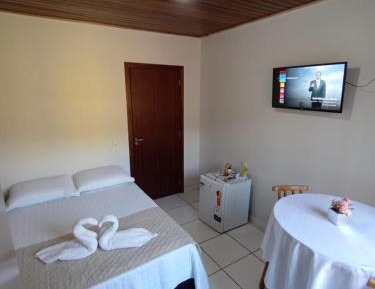 Deluxe Room (2 Adults + 1 Child)