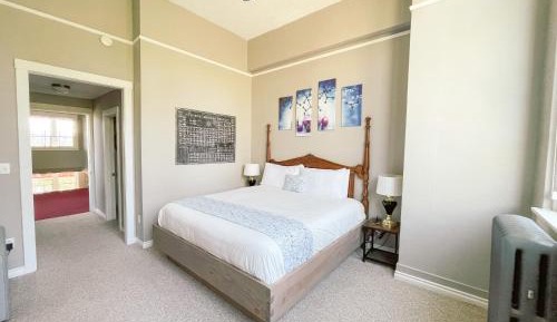 King Room with Sofa Bed