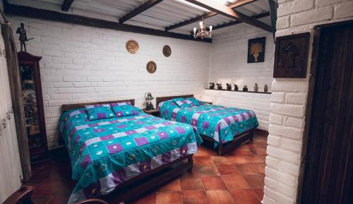 Twin Room with Private Bathroom