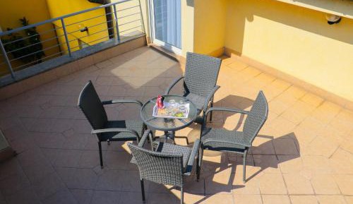 Double Room with Balcony (3 Adults)