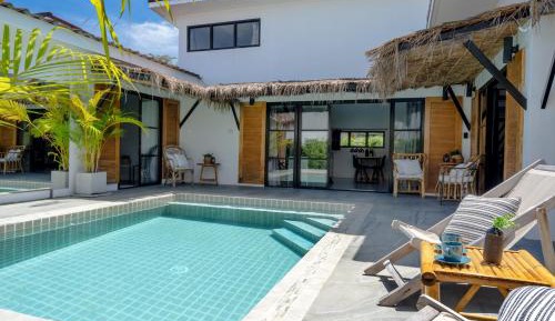Five-Bedroom Holiday Home
