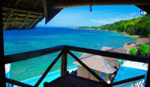 Bungalow with Sea View