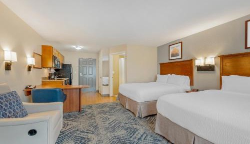 Queen Studio Suite with Two Queen Beds and Full Kitchen