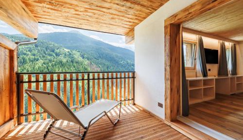 Quadruple Room with Balcony