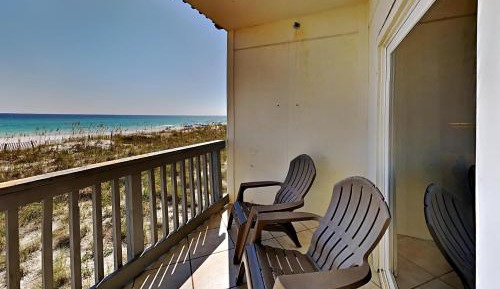 Two-Bedroom Apartment with Ocean View