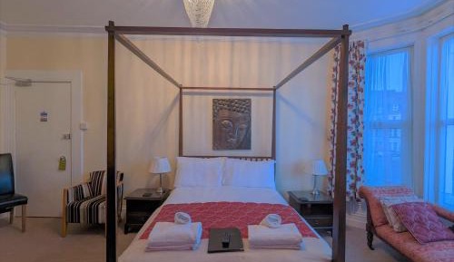 Deluxe Double Room with Shower