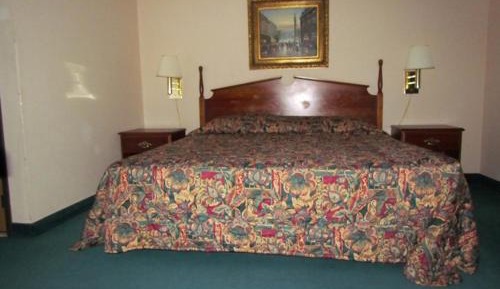 King Room with Spa Bath