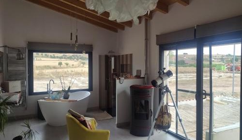 Deluxe Double Room with Bath