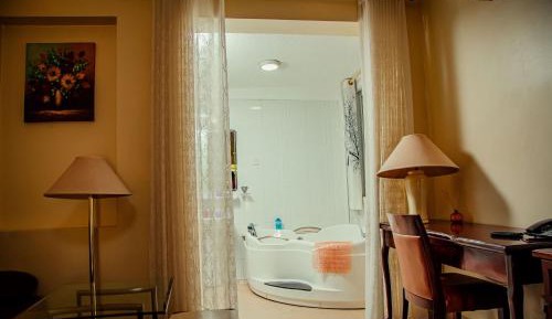 Deluxe Single Room