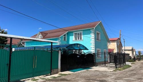 Twin Room with Shared Bathroom